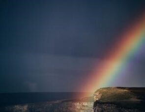The rainbow that nearly wasn't - a story celebrating difference